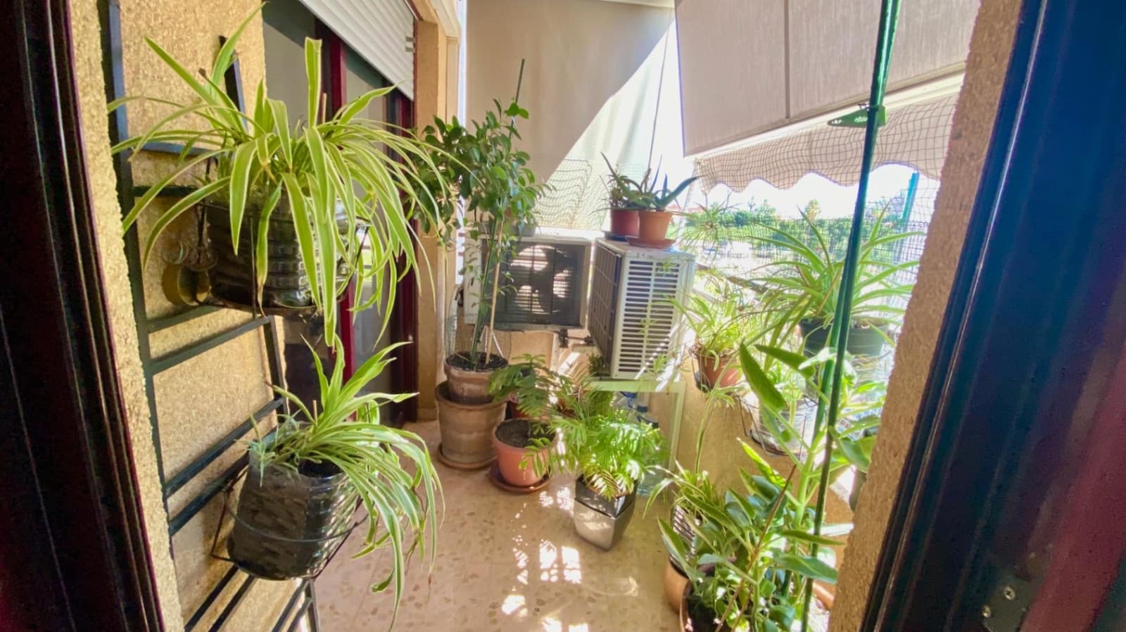 4 Zimmer Apartment zu verkaufen in Denia mit Pool Garage - 255.000 € (Ref: 9421621)