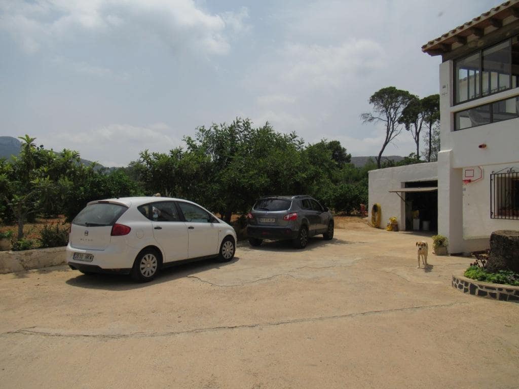 6 chambre Villa/Maison à vendre à Denia avec garage - 560 000 € (Ref: 9421628)