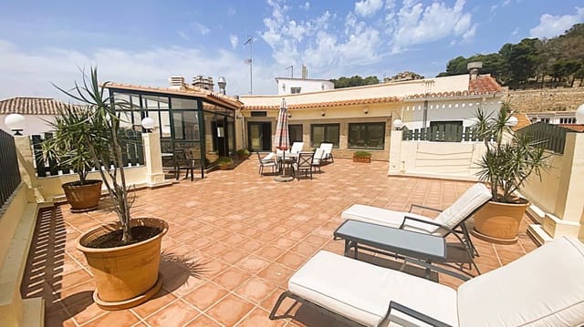 5 soverom Penthouse til salgs i Centro Urbano, Dénia med garasje - € 680 000 (Ref: 9421632)