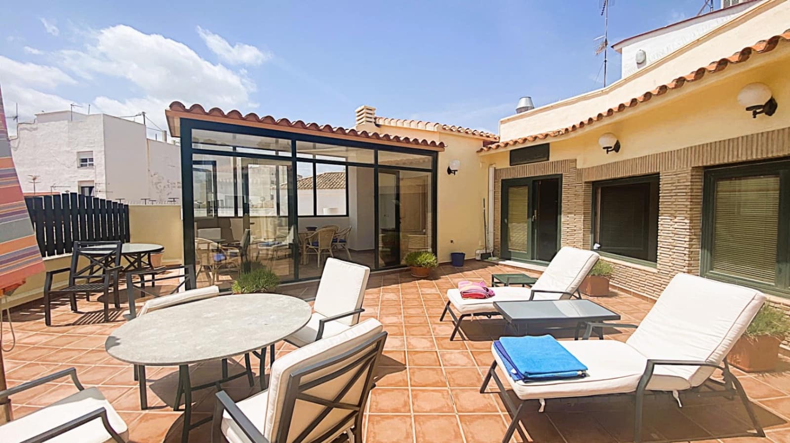 5 soverom Penthouse til salgs i Denia med garasje - € 680 000 (Ref: 9421632)