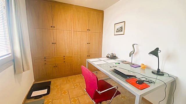 5 quarto Penthouse para venda em Centro Urbano, Dénia com garagem - 620 000 € (Ref: 9421632)