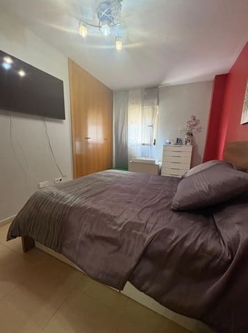 Apartamento de 3 habitaciones en Dénia en venta con piscina garaje - 285.000 € (Ref: 9421635)