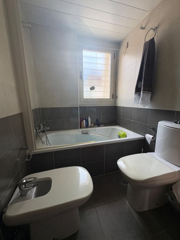 Apartamento de 3 habitaciones en Dénia en venta con piscina garaje - 285.000 € (Ref: 9421635)