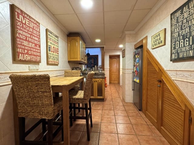 4 bedroom Townhouse for sale in Pedreguer - € 339,000 (Ref: 9421636)