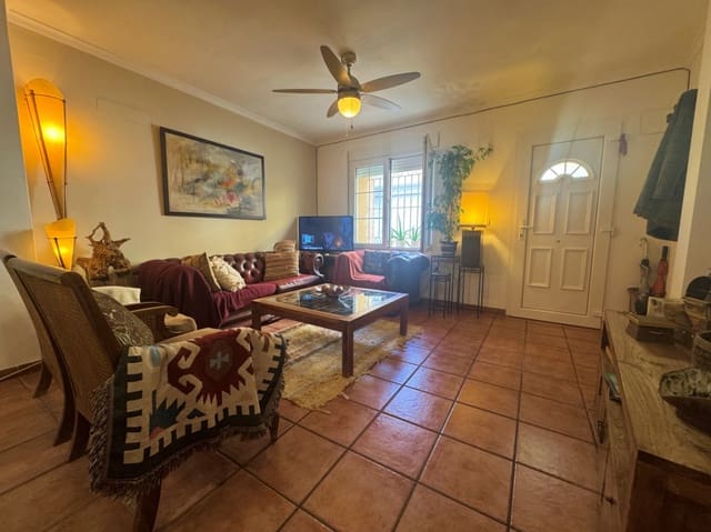 4 bedroom Townhouse for sale in Pedreguer - € 339,000 (Ref: 9421636)