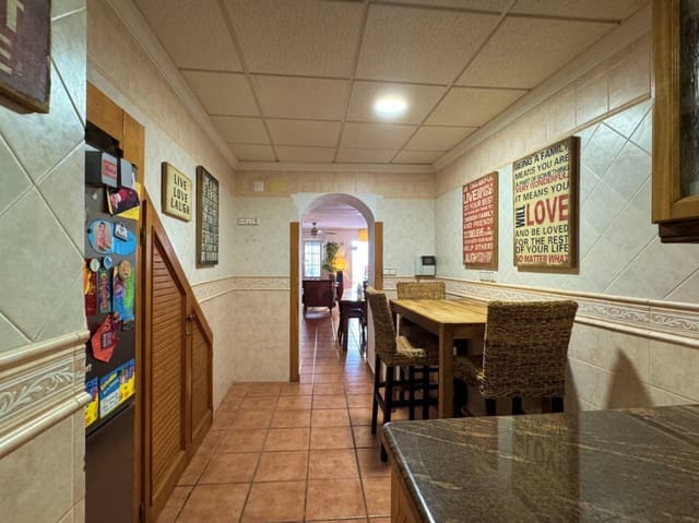 4 bedroom Townhouse for sale in Pedreguer - € 339,000 (Ref: 9421636)