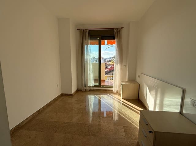 3 chambre Appartement à vendre à Centro Urbano, Dénia avec piscine - 470 000 € (Ref: 9421637)