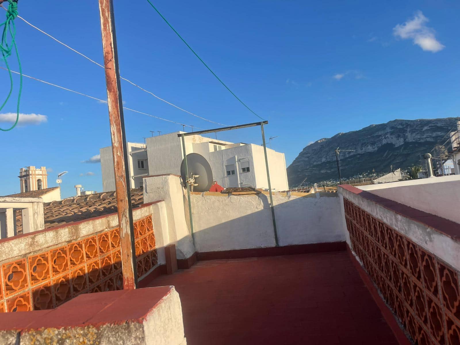 4 bedroom Townhouse for sale in Denia - € 280,000 (Ref: 9421639)