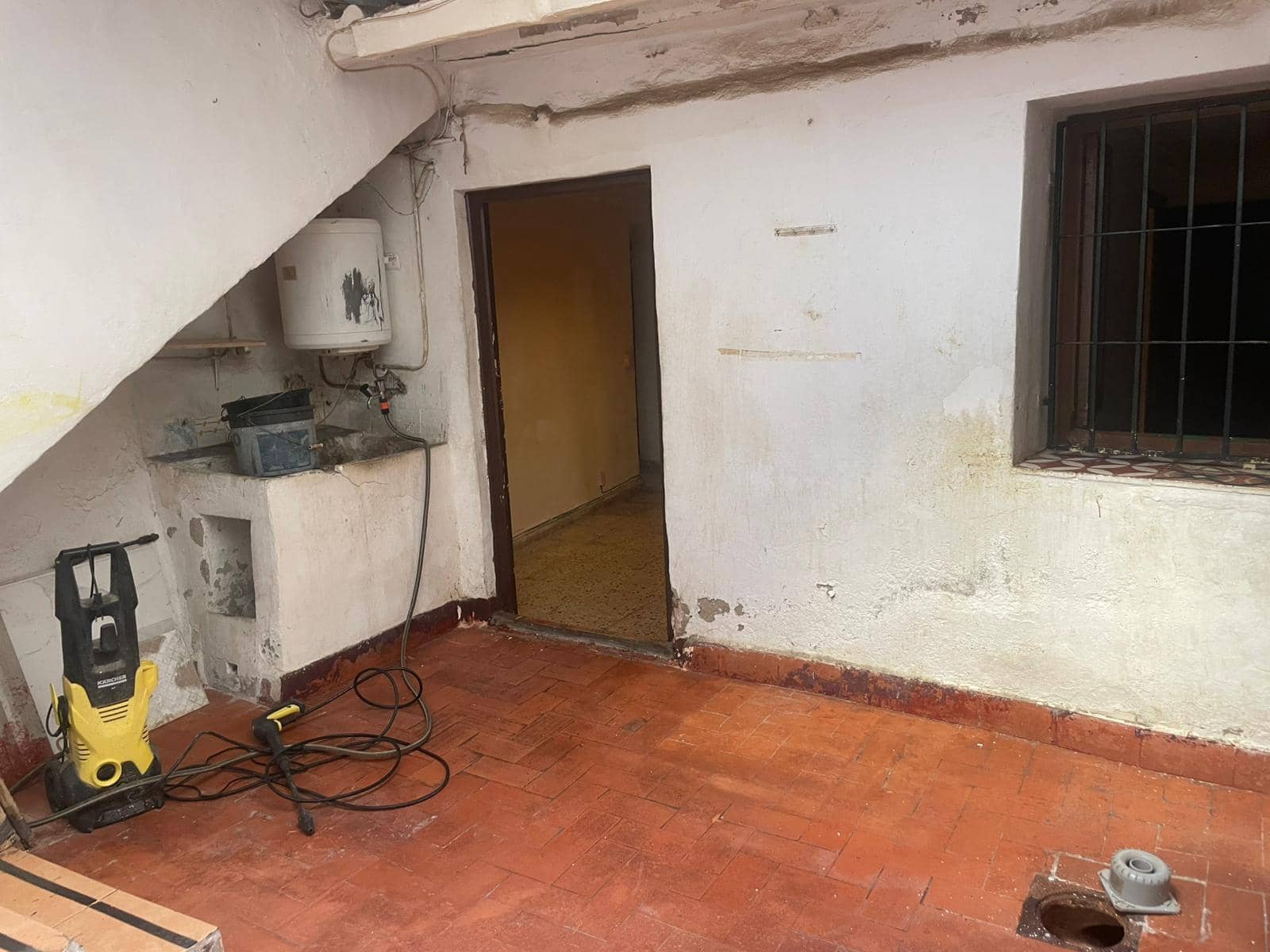 4 bedroom Townhouse for sale in Denia - € 280,000 (Ref: 9421639)