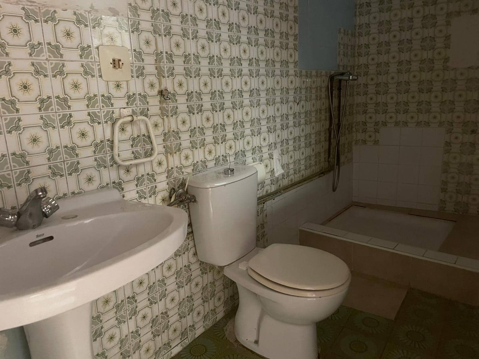 4 bedroom Townhouse for sale in Denia - € 280,000 (Ref: 9421639)