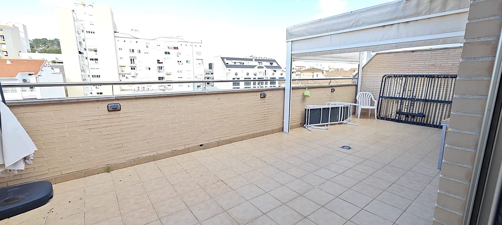 3 bedroom Penthouse for rent in Denia with garage - € 1,300 (Ref: 9430715)