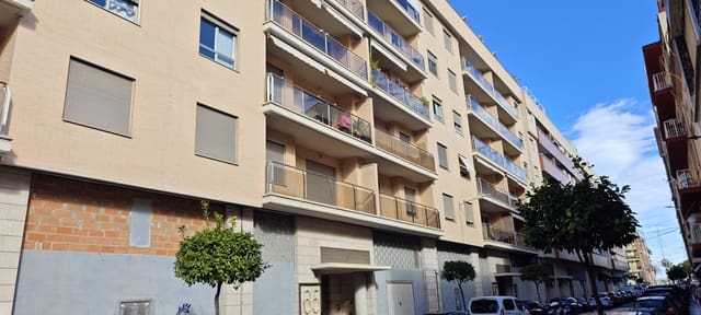 3 bedroom Penthouse for rent in Centro Urbano, Dénia with garage - € 1,300 (Ref: 9430715)