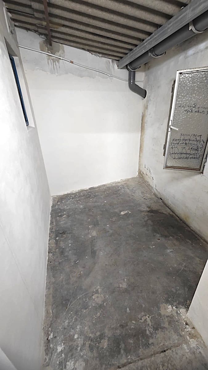 Commercieel te koop in Gandia - € 103.000 (Ref: 9430716)