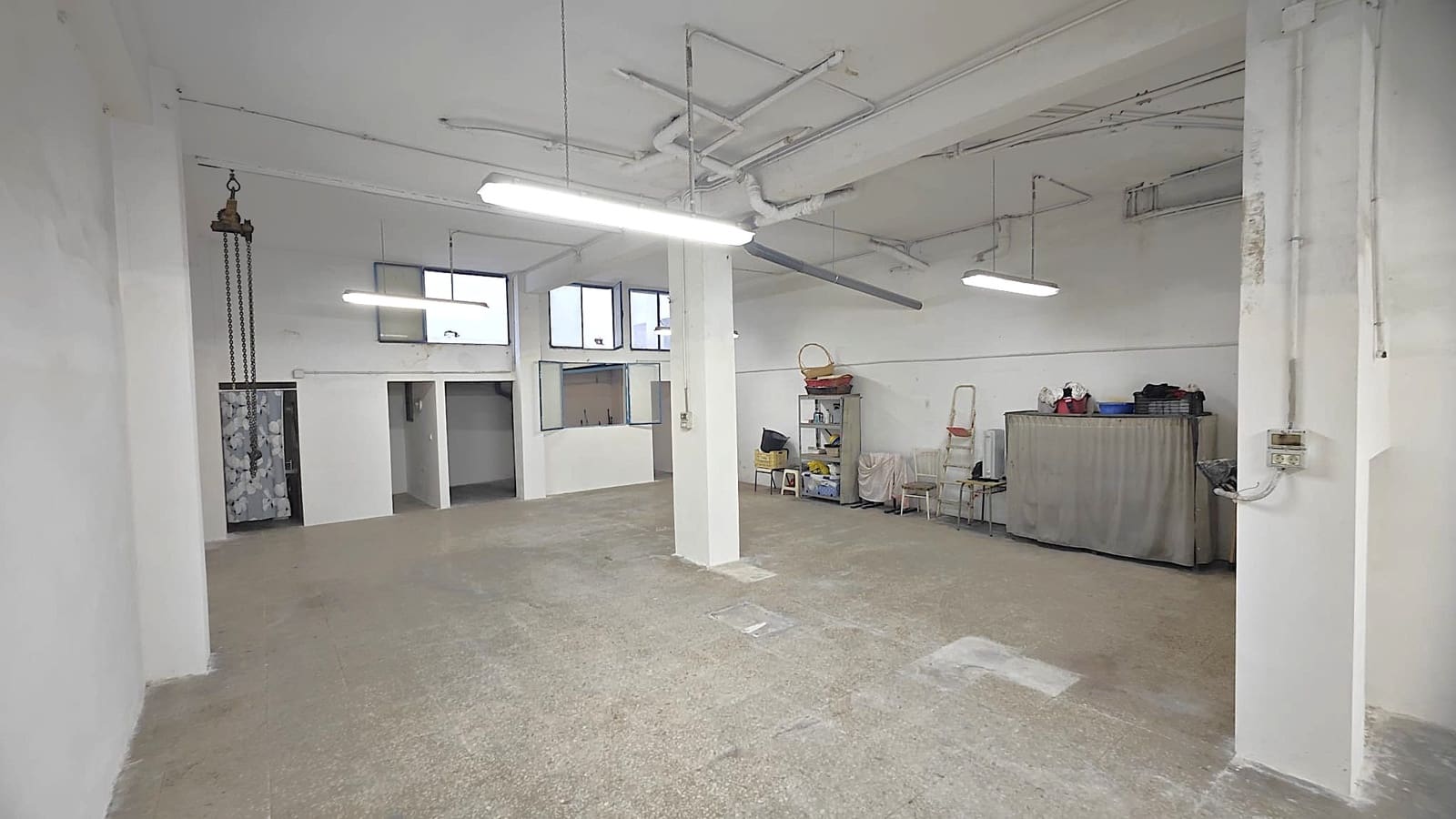 Commercieel te koop in Gandia - € 103.000 (Ref: 9430716)