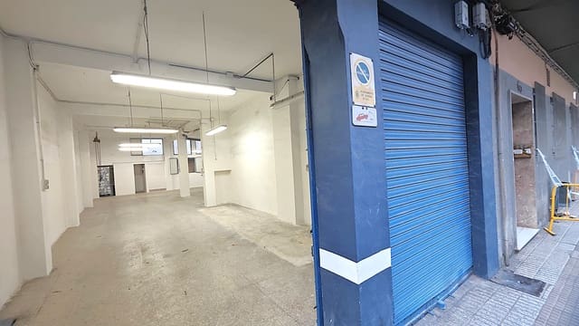 Commercial for sale in Gandia - € 103,000 (Ref: 9430716)