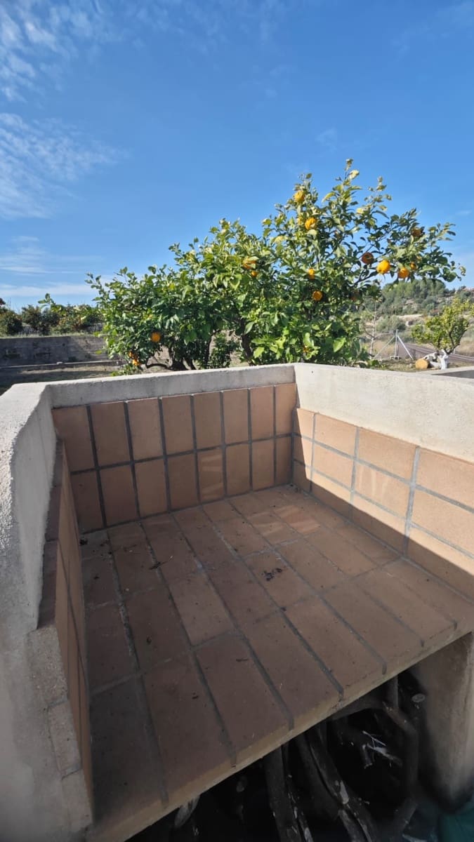 Tontti myytävänä paikassa Potries - 28 900 € (Ref: 9447351)