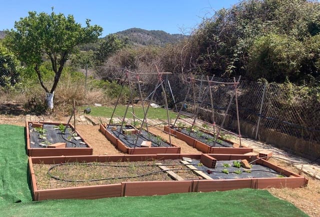 Byggetomt til salgs i Potríes - € 28 900 (Ref: 9447351)