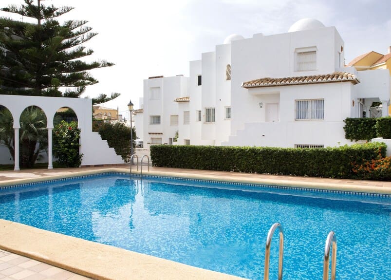 2 bedroom Apartment for sale in Denia with pool garage - € 370,000 (Ref: 9506803)