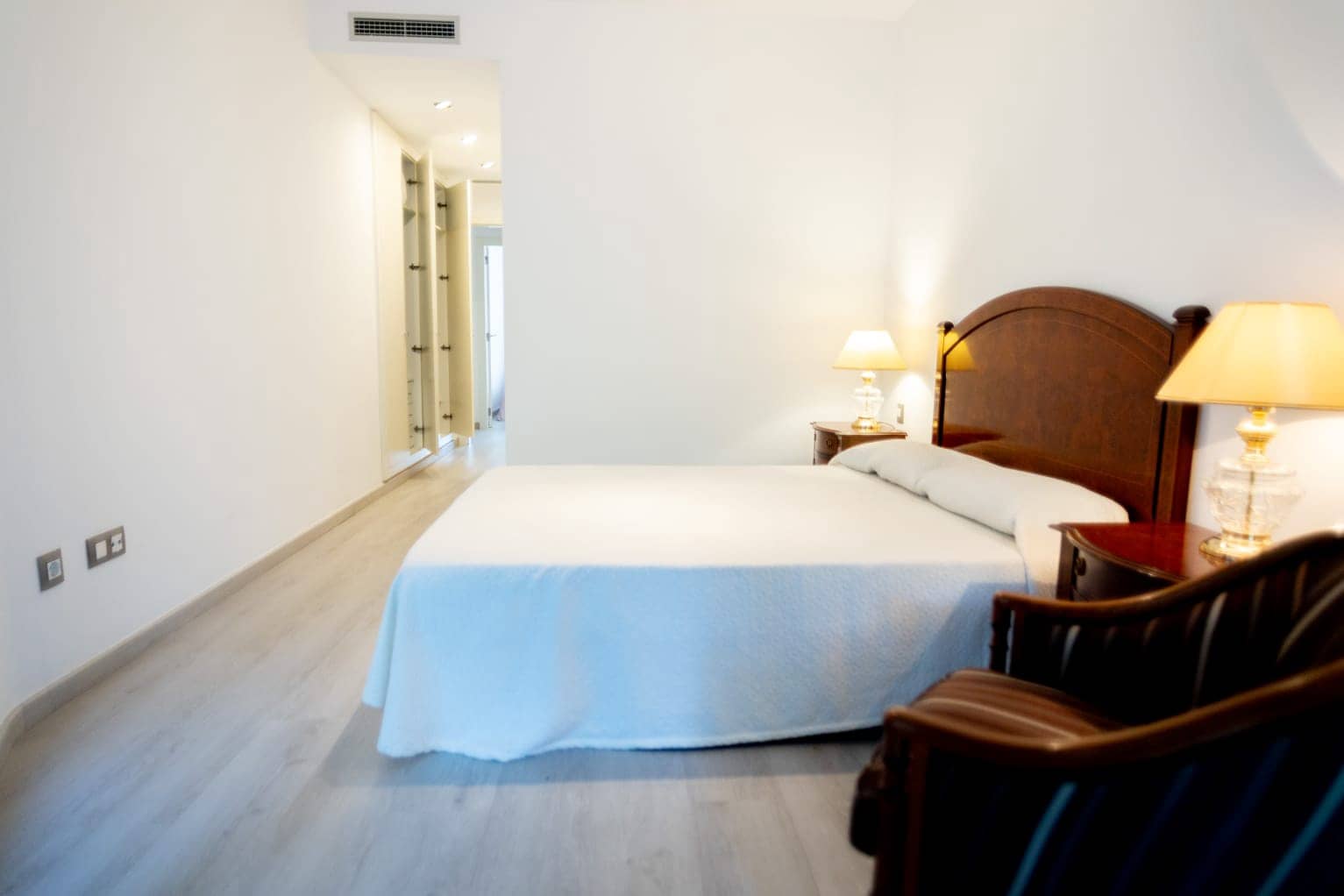 2 bedroom Apartment for sale in Denia with pool garage - € 370,000 (Ref: 9506803)