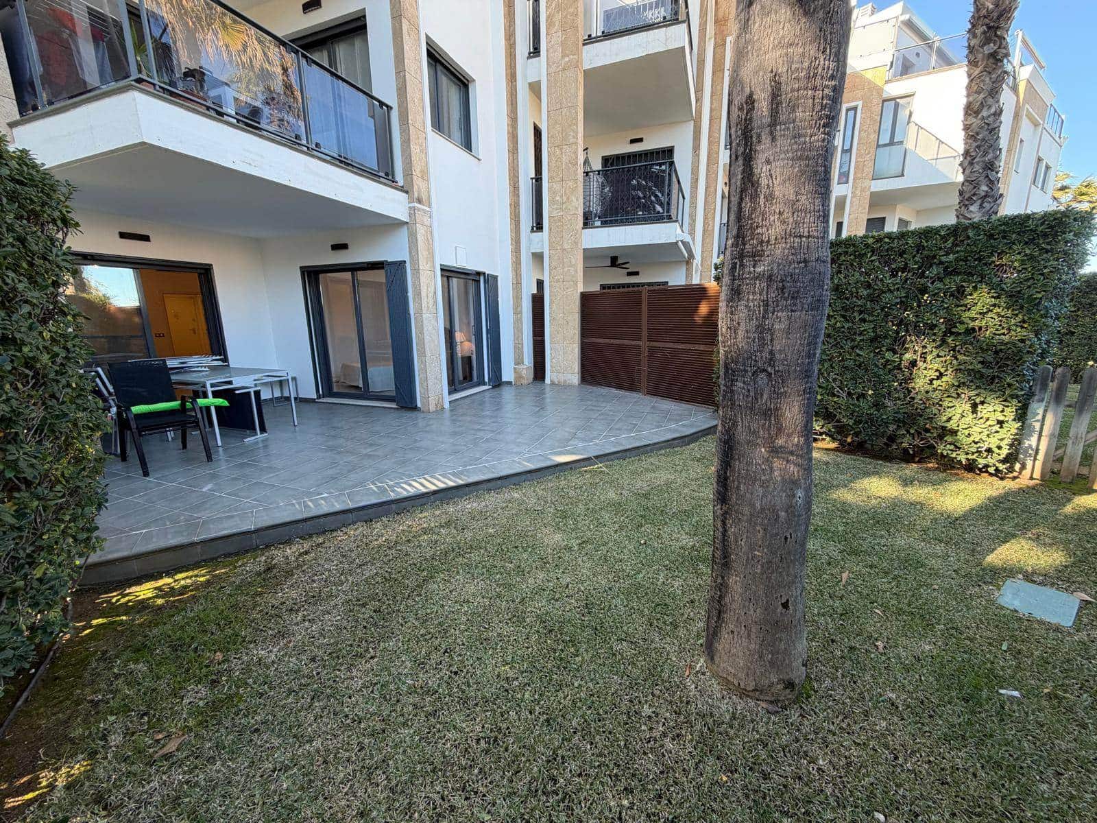 2 bedroom Apartment for sale in Denia with pool garage - € 370,000 (Ref: 9506803)