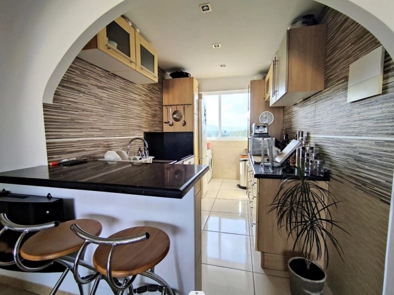 2 bedroom Penthouse for sale in Denia with garage - € 265,000 (Ref: 9625094)