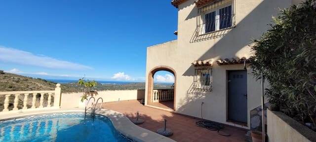 3 slaapkamer Villa te koop in Monte Pedreguer, Pedreguer met zwembad - € 375.000 (Ref: 9625105)