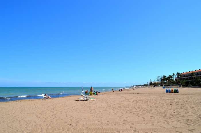 3 sypialnia Apartament na sprzedaż w Denia z basenem garażem - 298 000 € (Ref: 9625114)