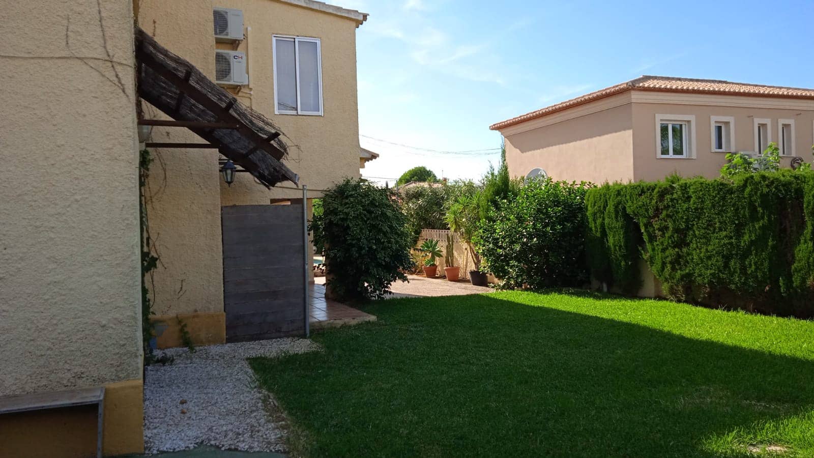 5 Zimmer Villa zu verkaufen in Denia mit Pool Garage - 579.000 € (Ref: 9625115)