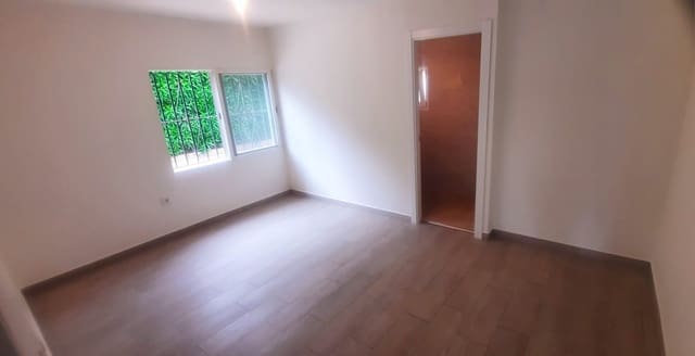 5 quarto Moradia para venda em Las Rotas / Les Rotes, Dénia com garagem - 590 000 € (Ref: 9625122)