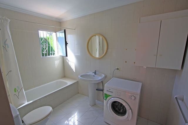 Chalet de 9 habitaciones en Las Marinas / Les Marines, Dénia en venta con piscina garaje - 585.000 € (Ref: 9625123)