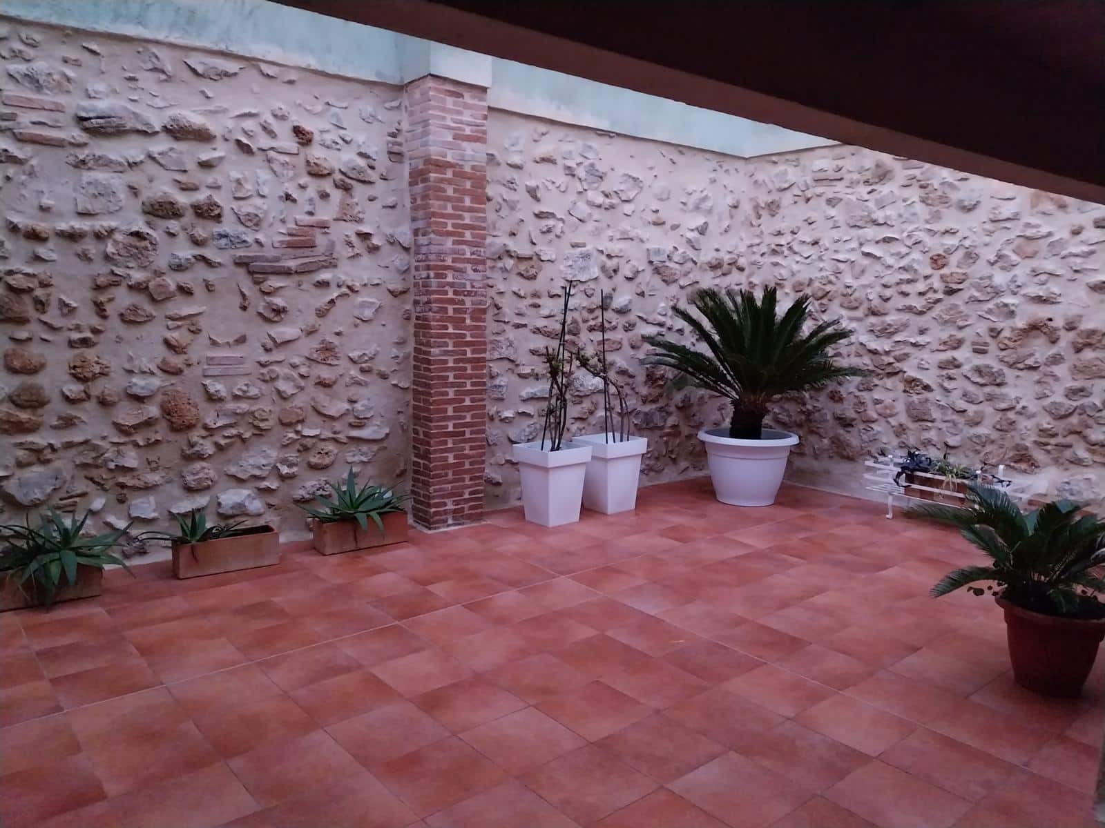 4 bedroom Townhouse for sale in Barx with garage - € 250,000 (Ref: 9829948)
