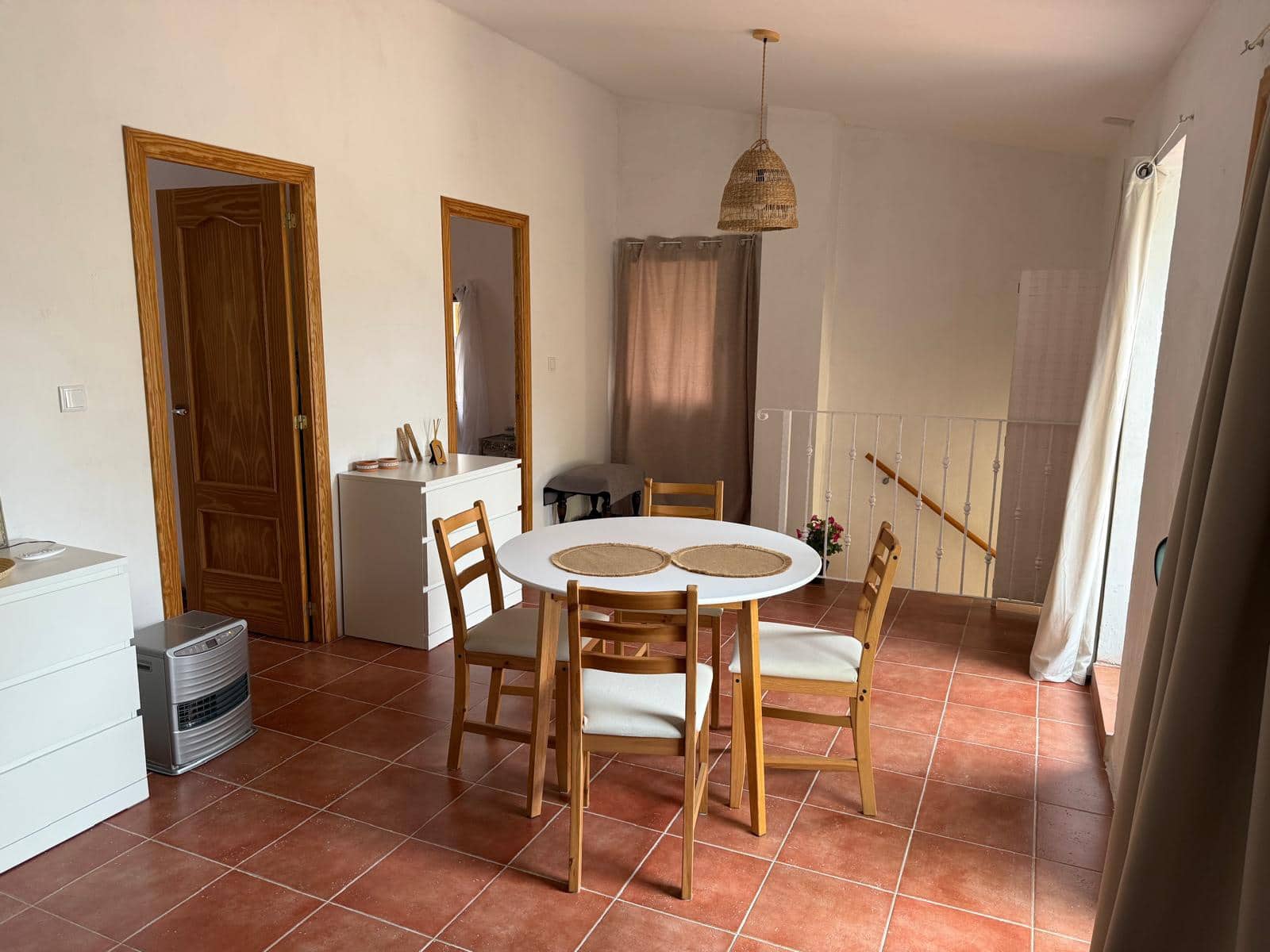 4 bedroom Townhouse for sale in Barx with garage - € 250,000 (Ref: 9829948)