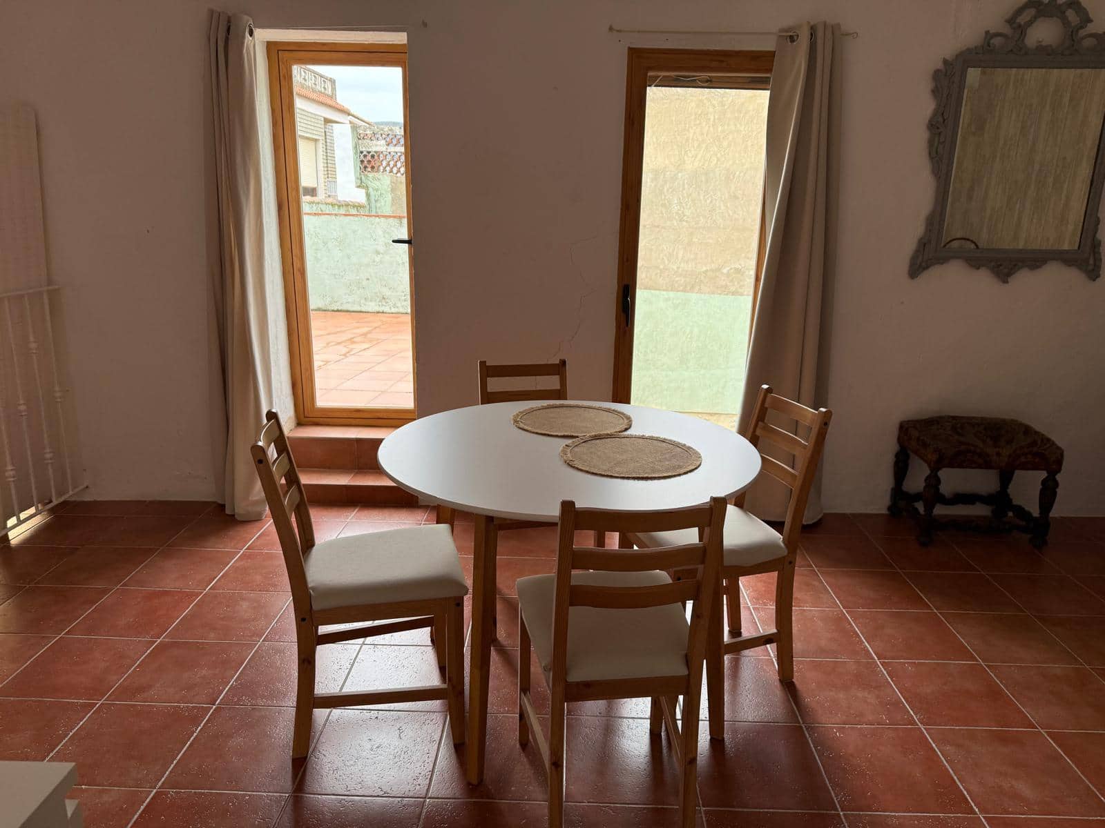 4 bedroom Townhouse for sale in Barx with garage - € 250,000 (Ref: 9829948)