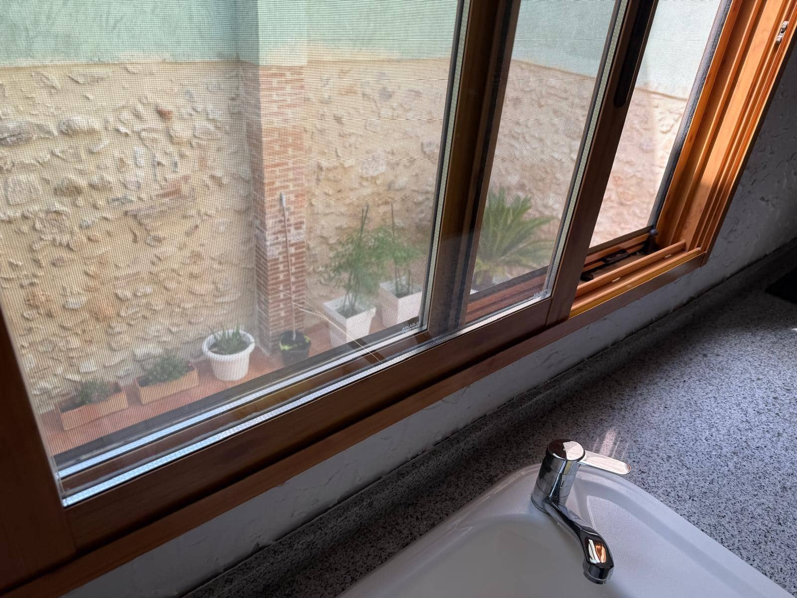 4 bedroom Townhouse for sale in Barx with garage - € 250,000 (Ref: 9829948)