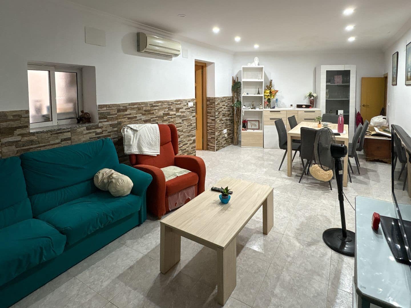2 bedroom Townhouse for sale in Denia - € 205,000 (Ref: 9829952)