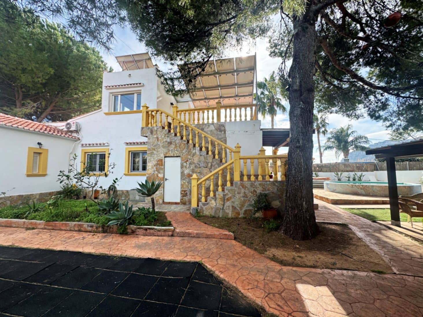 3 soverom Villa til salgs i Denia med svømmebasseng garasje - € 659 000 (Ref: 9829955)