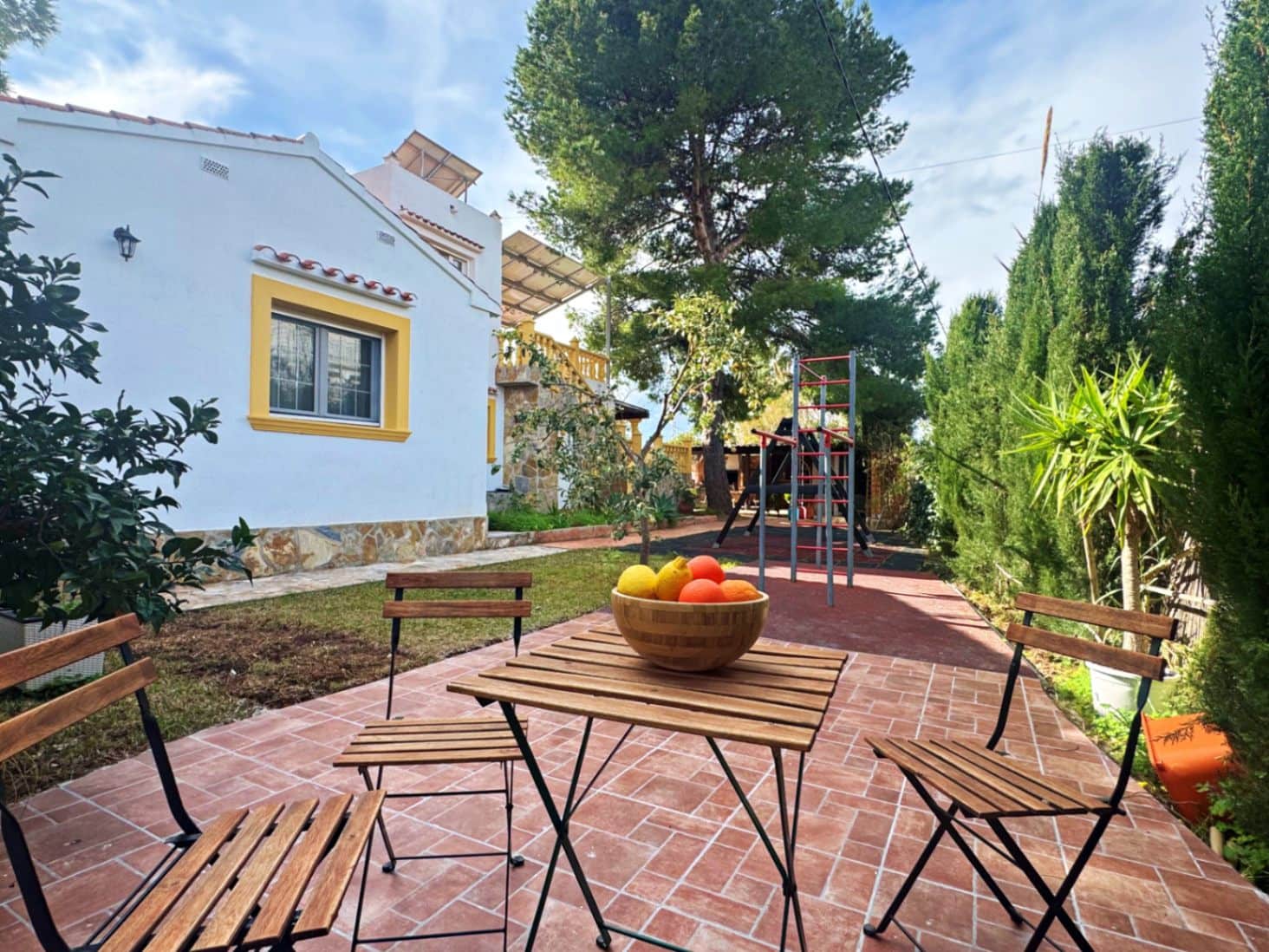3 soverom Villa til salgs i Denia med svømmebasseng garasje - € 659 000 (Ref: 9829955)
