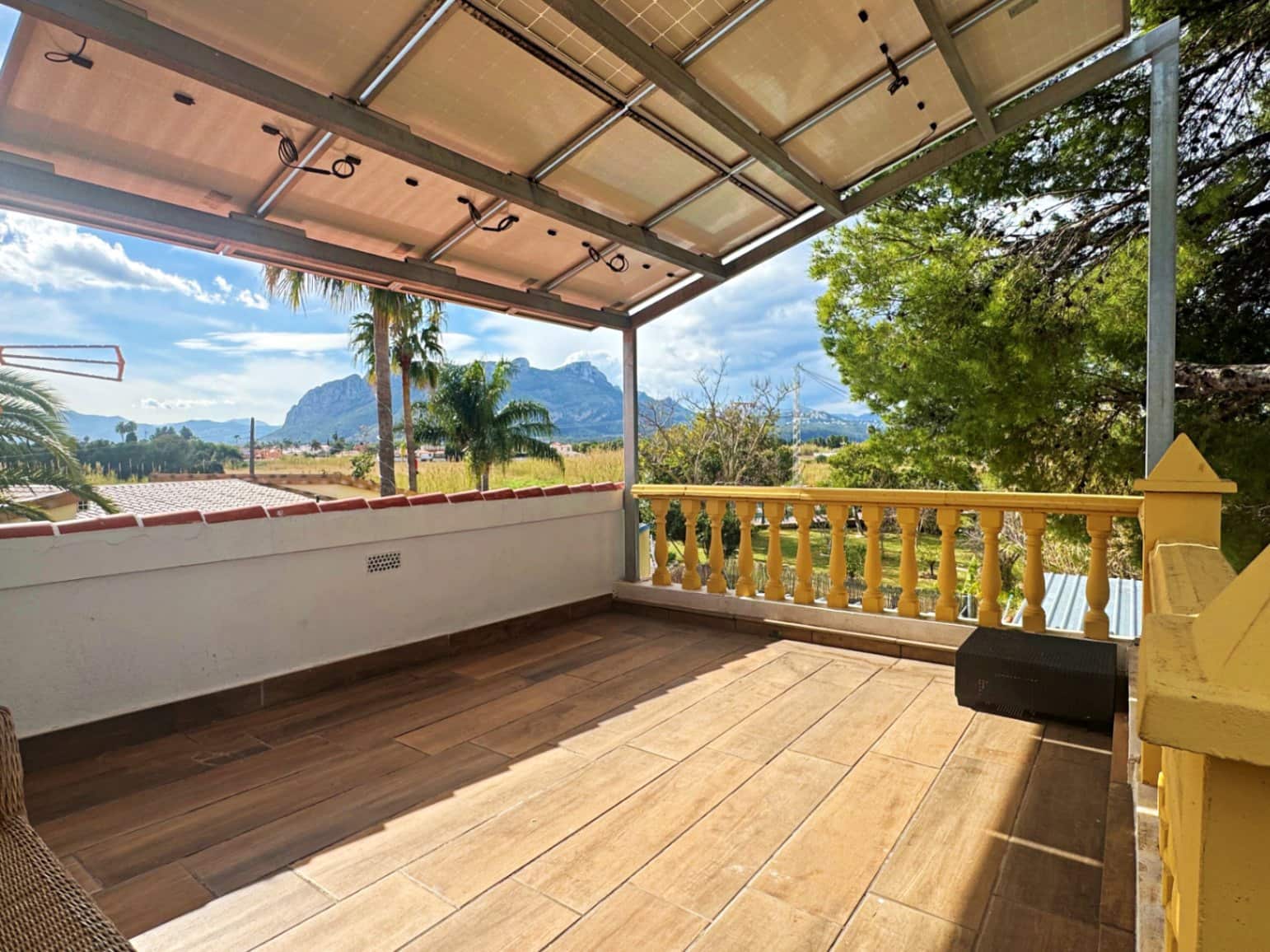 3 soverom Villa til salgs i Denia med svømmebasseng garasje - € 659 000 (Ref: 9829955)