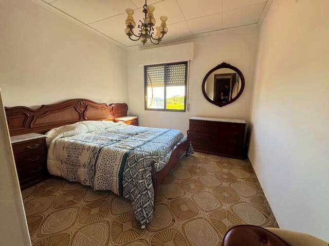 2 quarto Moradia para venda em Dénia com garagem - 540 000 € (Ref: 9829958)