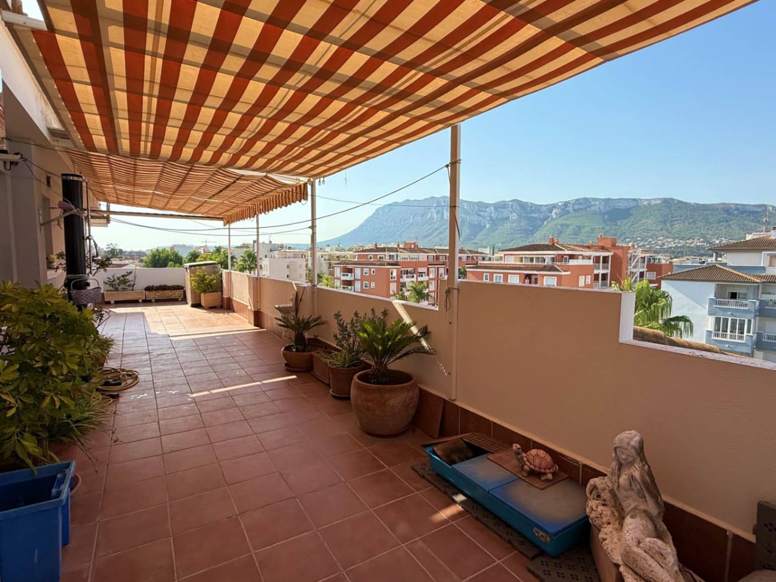 Ático de 3 habitaciones en Dénia en venta con piscina garaje - 470.000 € (Ref: 9829959)