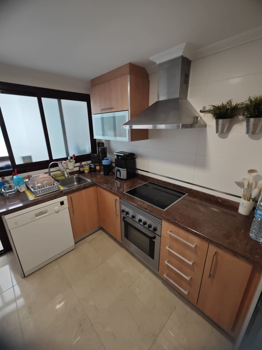 2 soveværelse Lejlighed til salg i Real de Gandia med swimmingpool garage - € 169.500 (Ref: 9870420)