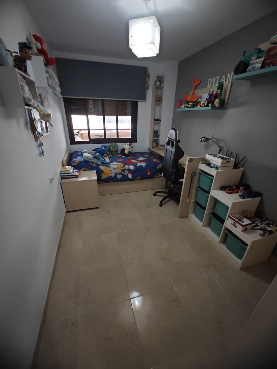2 soveværelse Lejlighed til salg i Real de Gandia med swimmingpool garage - € 169.500 (Ref: 9870420)