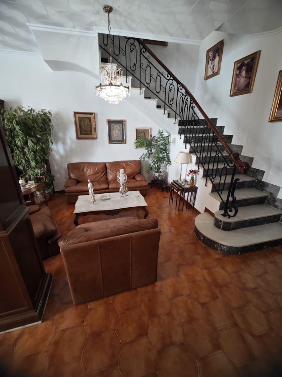 7 soveværelse Byhus til salg i Alqueria de la Comtessa - € 255.000 (Ref: 9870421)
