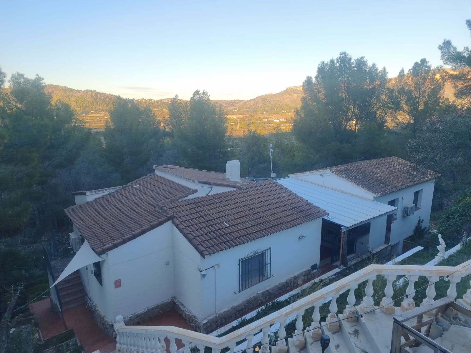 Chalet de 3 habitaciones en Pedreguer en venta - 335.000 € (Ref: 9870423)
