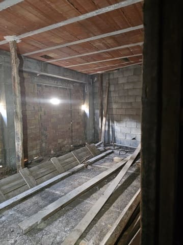 Huis te koop in Benigembla / Benichembla met garage - € 90.000 (Ref: 9870424)