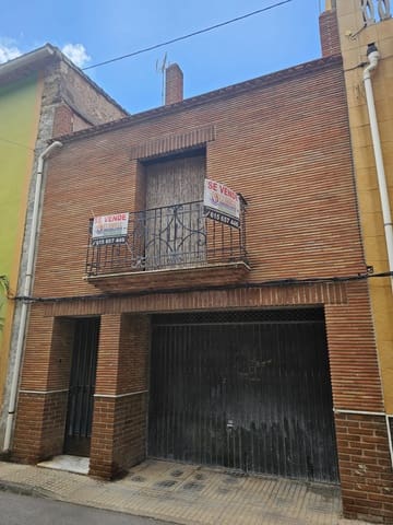 Huis te koop in Benigembla / Benichembla met garage - € 90.000 (Ref: 9870424)