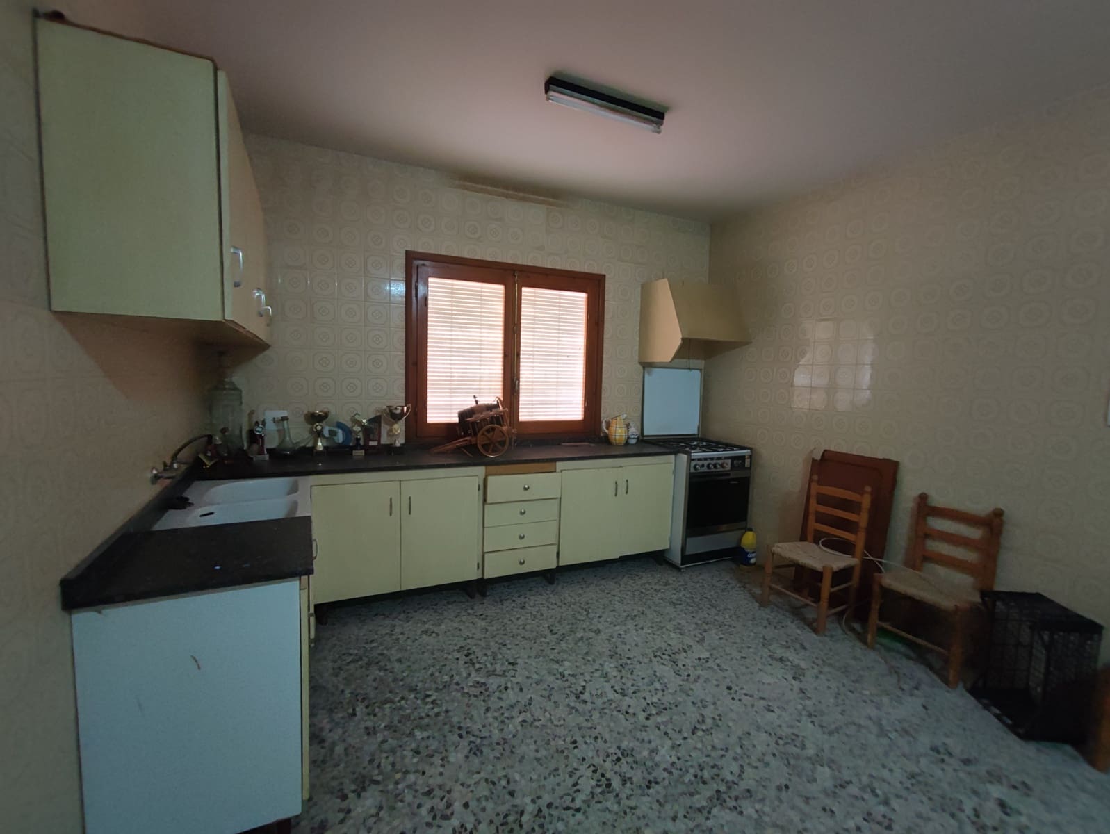 7 bedroom Townhouse for sale in Benissa with garage - € 360,000 (Ref: 9870426)
