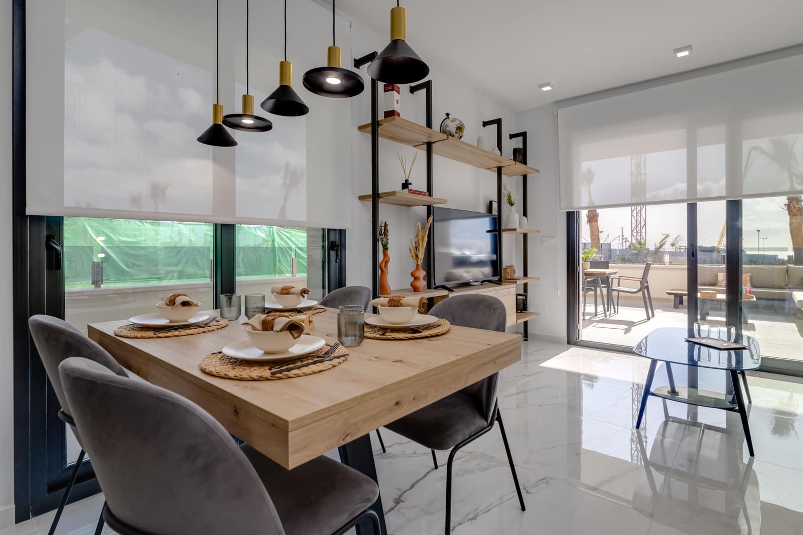 Apartamento de 2 habitaciones en Orihuela Costa en venta con piscina garaje - 339.000 € (Ref: 8277653)
