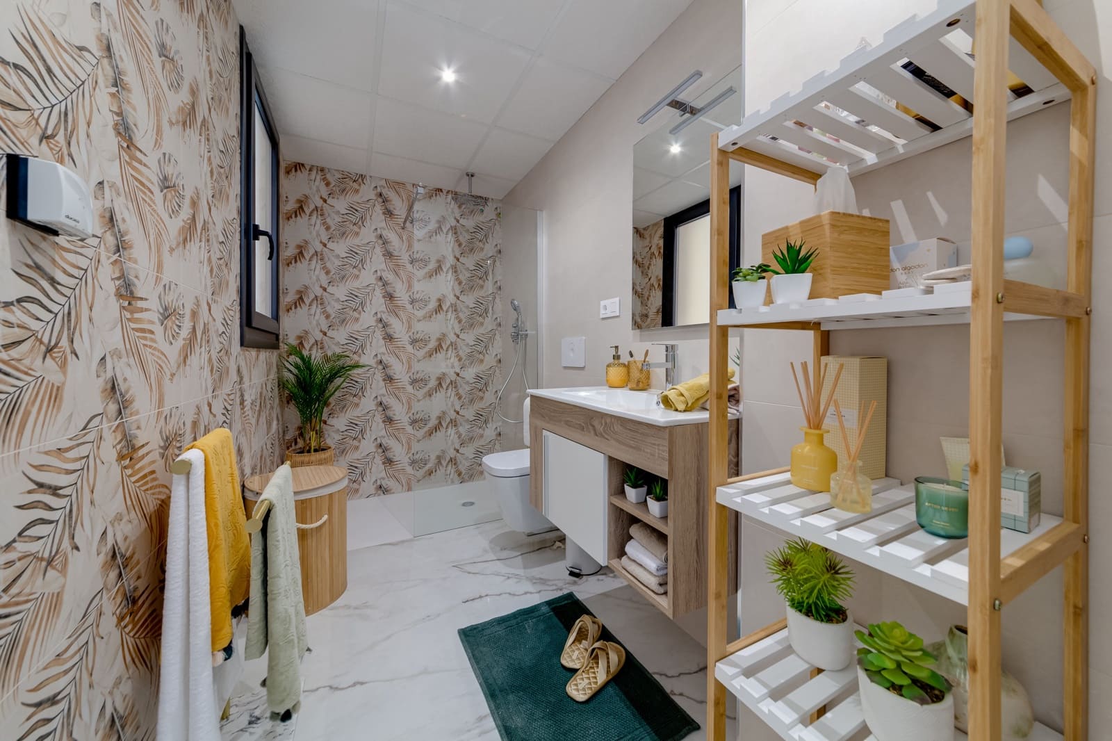 Apartamento de 2 habitaciones en Orihuela Costa en venta con piscina garaje - 339.000 € (Ref: 8277653)