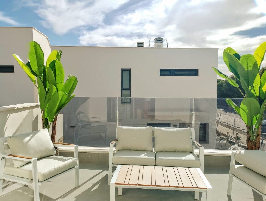 3 makuuhuone Huvila myytävänä paikassa Los Alcazares - 395 000 € (Ref: 8280043)